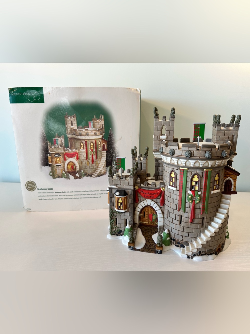 Department 56 Dickens’ - Heathmoor Castle